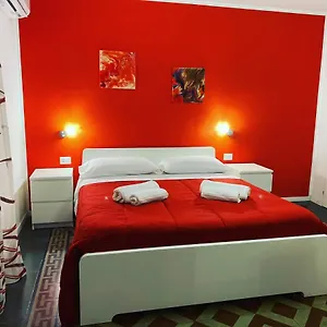antica-dimora-maravigna.catania-hotels.net/