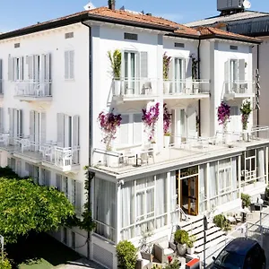 hotel-italia-rimini.riccione-hotels.org/